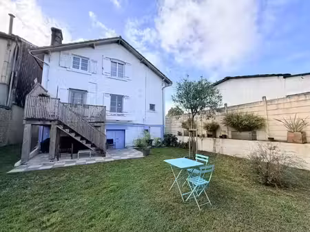 vente maison 5 pièces 120 m² à aire-sur-l'adour (40800)  187 000 €