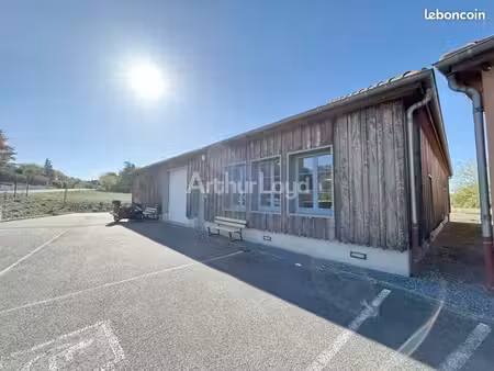 bureaux 287 m²