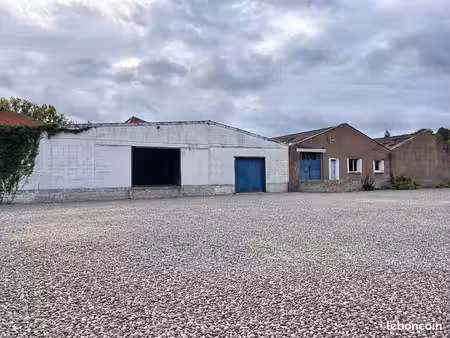 entrepot a vendre proville