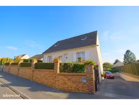 pavillon 4 pièces 120 m²