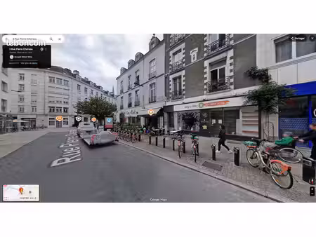 local commercial 83 m² avec vitrines – nantes