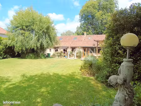 longère 6 pièces 141 m²
