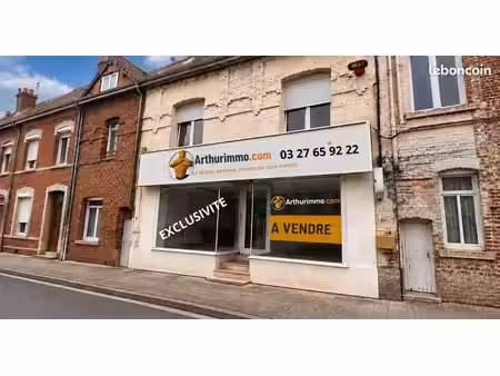 immeuble 9 pièces 145 m²