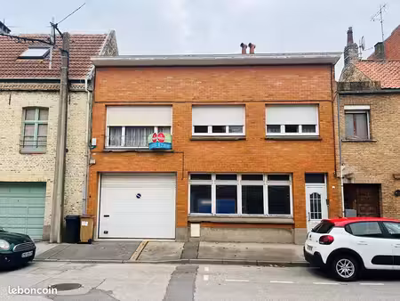 immeuble de rapport 3 pièces 157 m²