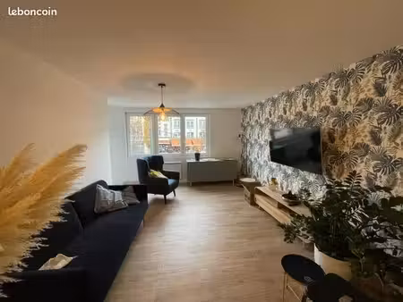 triplex 4 pièces 120 m²