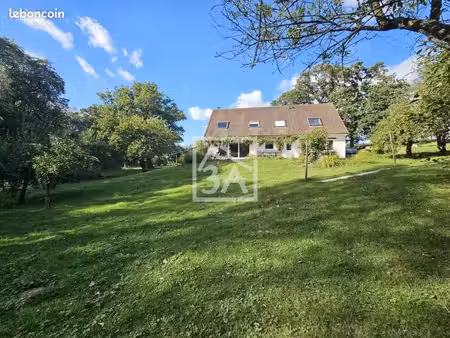 propriété 10 pièces 175 m²