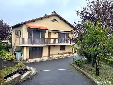 maison 7 pièces 143 m²