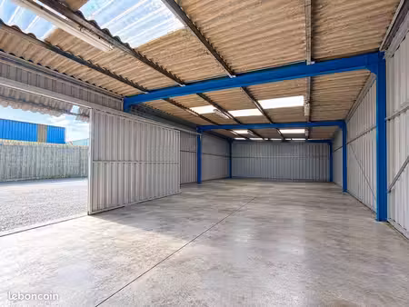 local industriel 105 m²