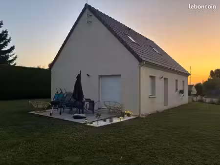 maison récente de 90 m² – 3 chambres – dpe a – garage  terrasse et jardin de 550 m²