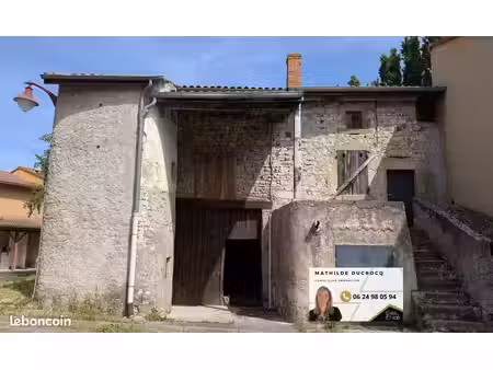maison 3 pièces 200 m²