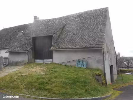 grange en pierre