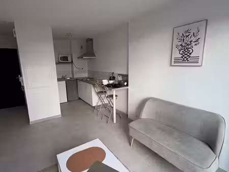 31 m²  avec jardin et parking  tohannic