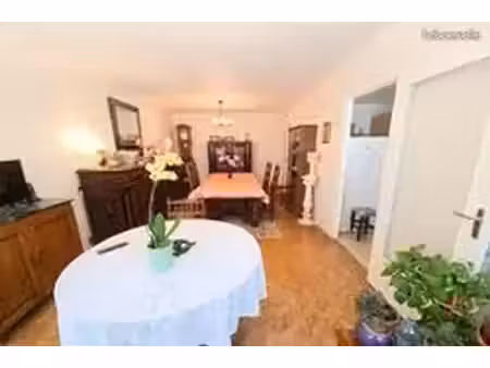 investissement locatif: f4 86m² au coeur de royat