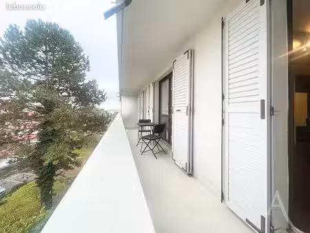 appartement 2 pièces 50 m²