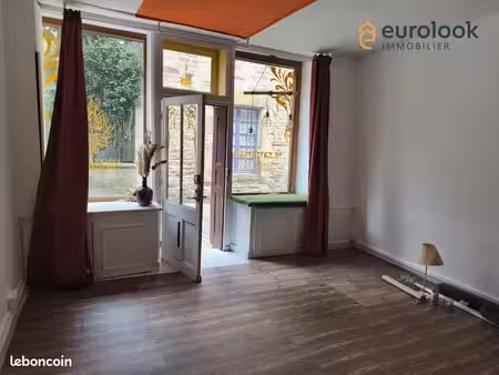 local commercial 32 m²