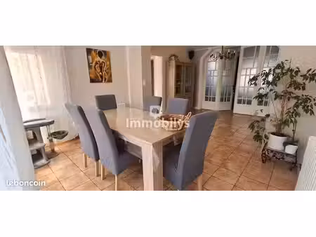 maison 7 pièces 133 m²