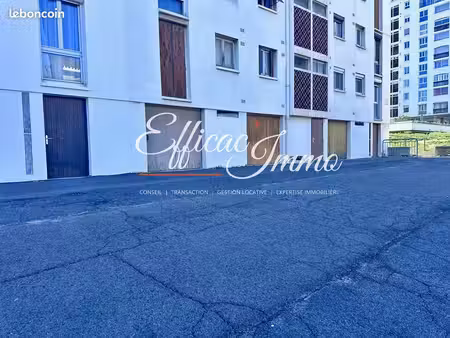 parking/box 1 pièce 16 m²