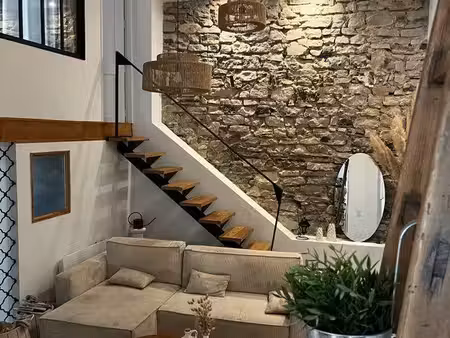 t3 81m2 (72+9) entièrement rénové quartier saint esprit