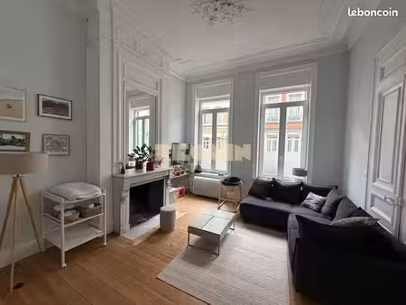 appartement 3 pièces 69 m²