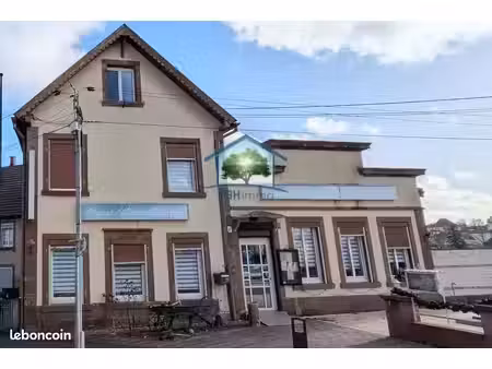 immeuble 7 pièces 230 m²