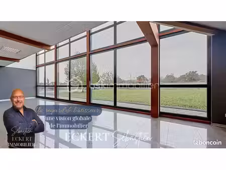 local commercial 151 m²