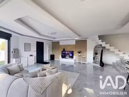 maison à ambarès-et-lagrave (33440)