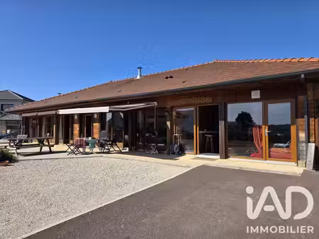 pavillon à vaivre-et-montoille (70000)