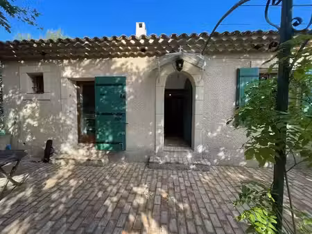 aix en provence : location appartement t4 meublé avec terras