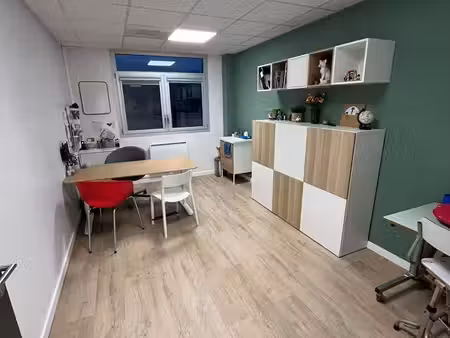 bureau de 16 m² à louer cabinet paramédical pluridisciplinaire marquette-lez-lille