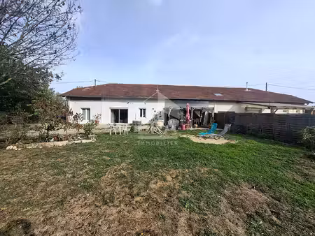 maison 4 pièces 102 m² à vendre / acheter montrevel-en-bresse 01340 ? | era immobilier
