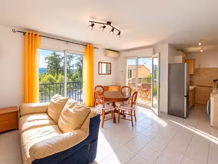 appartement à vendre manosque 3 pièce(s) 62m2 204 000€