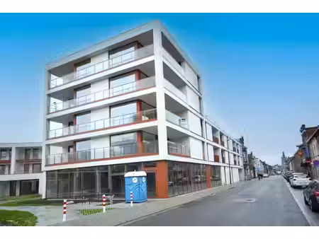 instapklaar een slaapkamer appartement met parkeerplaats en berging