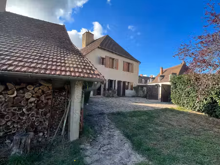 charmante maison à chevagnes - 2/3 chambres