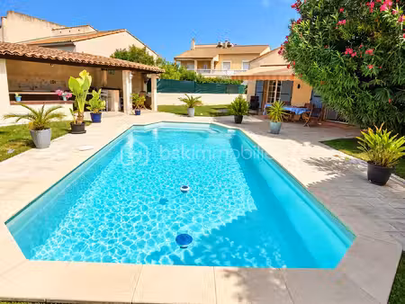 pavillon de 122 m² à fos-sur-mer
