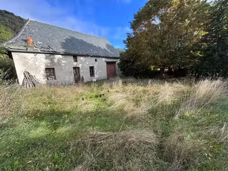 maison individuelle à rénover  avec terrain de 3000 m2 à fra