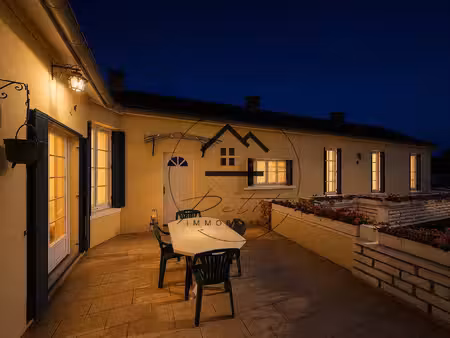 montataire maison individuelle avec terrasse et nombreuses