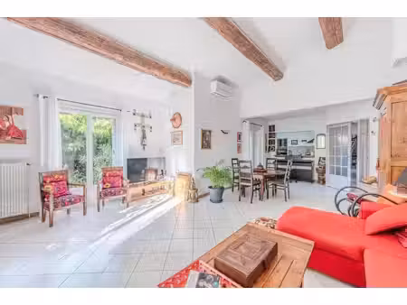 villa t5 avec garage