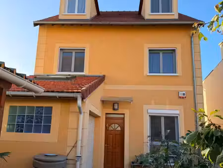 belle maison individuelle avec jardin  terrasse et box   vitry-sur-seine (94)