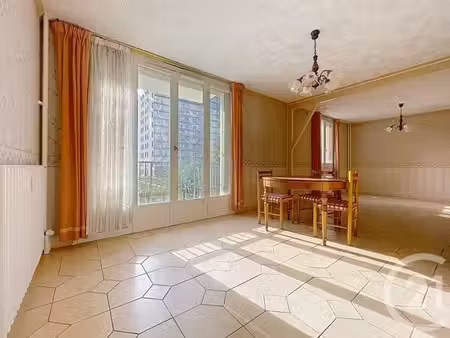 appartement t3 à vendre - 3 pièces - 83 11 m2 - compiegne - 60 - picardie