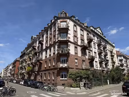 appartement 5 pièces 84 m²