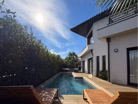cabestany – villa contemporaine 2024 – 147 m² – piscine – dpe a – 4 chambres