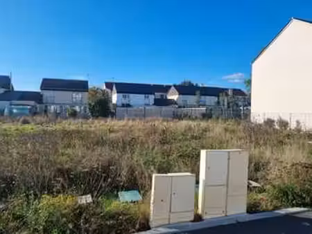 vente terrain à saint-aubin-du-cormier (35140) : à vendre / saint-aubin-du-cormier