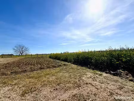 terrain constructible saint loup géanges