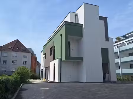 appartement 3 pièces 77 m²