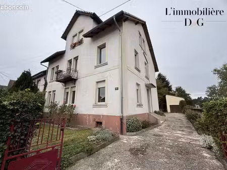 immeuble 9 pièces 305 m²