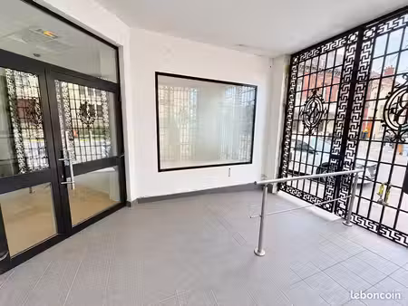 local commercial 240 m² henin beaumont