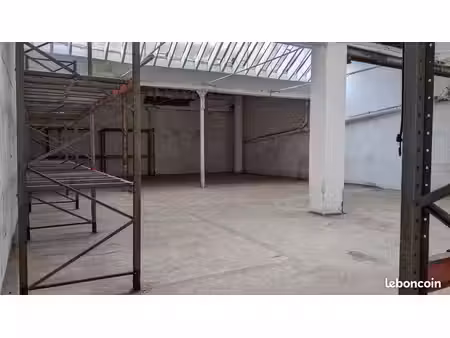 dépôt / local de 300 m2 sur mulhouse kingersheim
