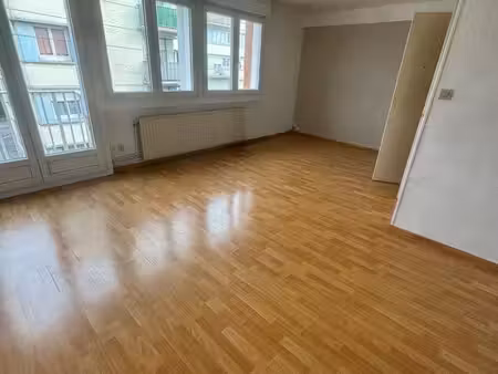 f2 53 m2 près chd