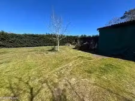terrain à bâtir de 1183 m² à la ferte-gaucher (77)