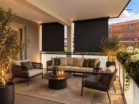 à louer – bel appartement t3 avec grande terrasse  jardin privatif et 2 places de parking 